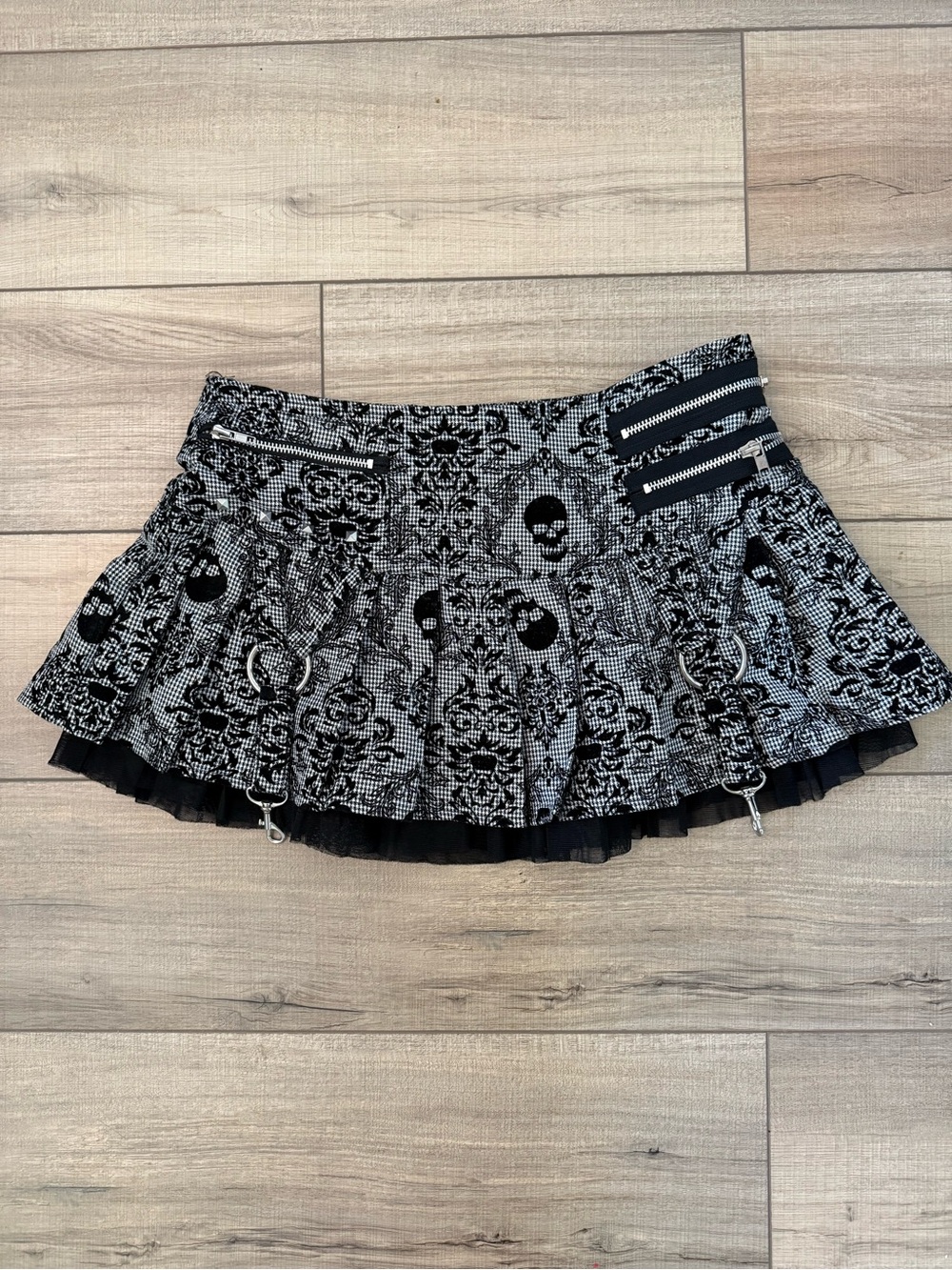 Spirit Halloween Velvet Skull Houndstooth Print Mini Skirt with Studs & Zippers